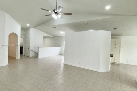Condo in Boynton Beach, Florida, 3 bedrooms  № 2020969 - photo 4