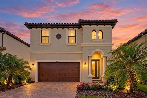 Casa en Odessa, Florida 4 dormitorios, 224.27 m2 № 2380439