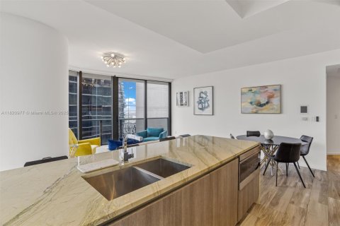 Copropriété à vendre à Miami, Floride: 2 chambres № 1888840 - photo 4