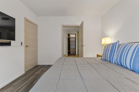 Copropriété à vendre à Miami, Floride: 2 chambres № 1888840 - photo 14