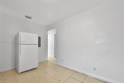 Immobilier commercial à vendre à Miami, Floride: 124.67 m2 № 1834479 - photo 20