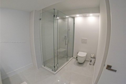 Condominio en venta en Miami Beach, Florida, 2 dormitorios, 112.04 m2 № 1874951 - foto 25