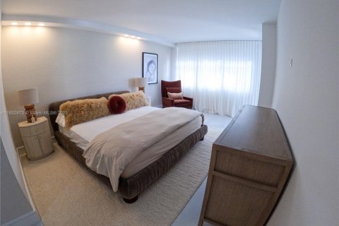 Condominio en venta en Miami Beach, Florida, 2 dormitorios, 112.04 m2 № 1874951 - foto 18
