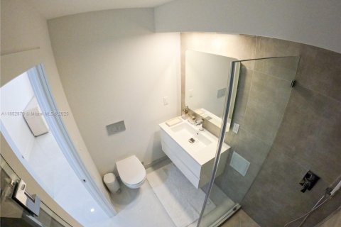 Condominio en venta en Miami Beach, Florida, 2 dormitorios, 112.04 m2 № 1874951 - foto 13