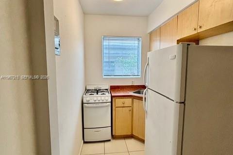 Снять в аренду кондоминиум в Майами-Бич, Флорида 37.16м2, № 2028486 - фото 13