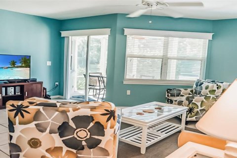 Copropriété à louer à Sarasota, Floride: 2 chambres, 118.91 m2 № 2298791 - photo 5