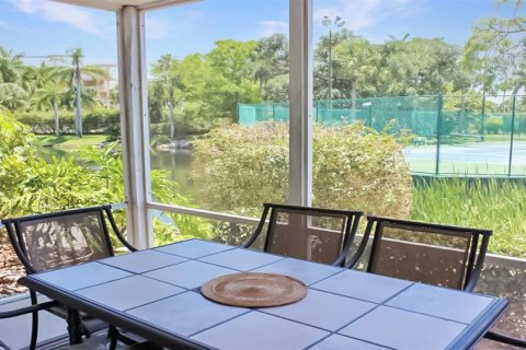 Copropriété à louer à Sarasota, Floride: 2 chambres, 118.91 m2 № 2298791 - photo 6