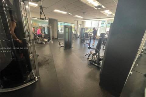 Copropriété à louer à Miami, Floride: 1 chambre, 76.27 m2 № 1999555 - photo 27