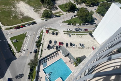 Copropriété à louer à Miami, Floride: 1 chambre, 76.27 m2 № 1999555 - photo 28