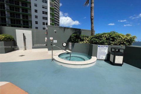 Copropriété à louer à Miami, Floride: 1 chambre, 76.27 m2 № 1999555 - photo 30