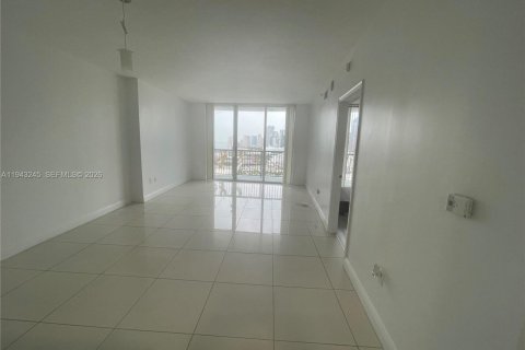 Copropriété à louer à Miami, Floride: 1 chambre, 76.27 m2 № 1999555 - photo 20