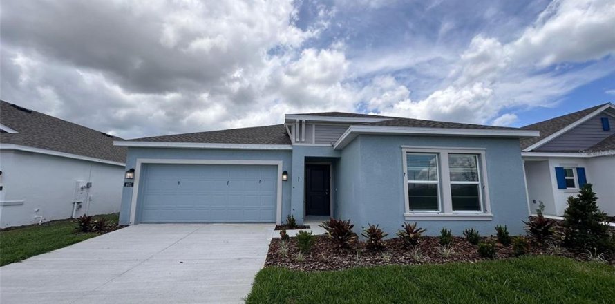 Villa ou maison à Haines City, Floride 4 chambres, 179.86 m2 № 1872864