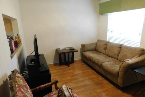 House in Clermont, Florida 2 bedrooms, 123.93 sq.m. № 1532002 - photo 6