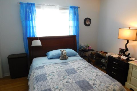 House in Clermont, Florida 2 bedrooms, 123.93 sq.m. № 1532002 - photo 24