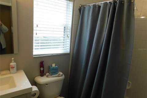 House in Clermont, Florida 2 bedrooms, 123.93 sq.m. № 1532002 - photo 27
