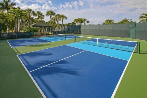 House in Boca Raton, Florida 5 bedrooms, 584.63 sq.m. № 1223546 - photo 1