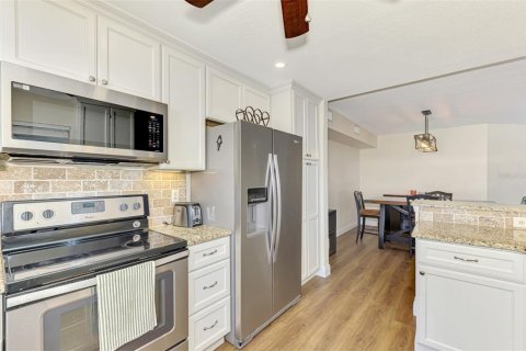 Condo in Punta Gorda, Florida, 3 bedrooms  № 2166665 - photo 28
