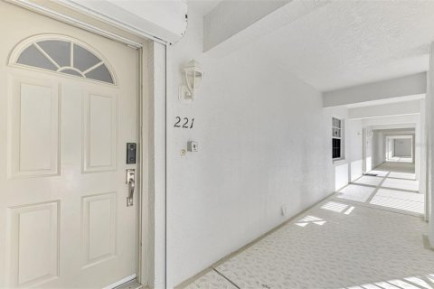 Condo in Punta Gorda, Florida, 3 bedrooms  № 2166665 - photo 5