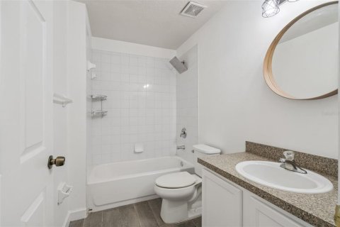 Villa ou maison à vendre à Apopka, Floride: 3 chambres, 110.18 m2 № 2312450 - photo 12