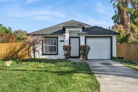 Casa en Apopka, Florida 3 dormitorios, 110.18 m2 № 2312450