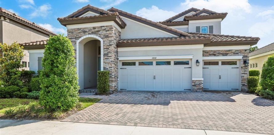 Casa en Riverview, Florida 4 dormitorios, 293.94 m2 № 2207347