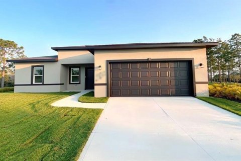 Villa ou maison à Port Charlotte, Floride 4 chambres, 170.29 m2 № 2318608