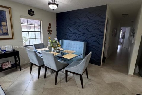 Casa en venta en Coral Springs, Florida, 3 dormitorios, 129.13 m2 № 2044621 - foto 12