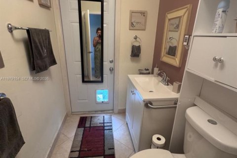 Casa en venta en Coral Springs, Florida, 3 dormitorios, 129.13 m2 № 2044621 - foto 17