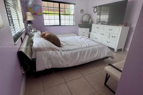 Casa en venta en Coral Springs, Florida, 3 dormitorios, 129.13 m2 № 2044621 - foto 2