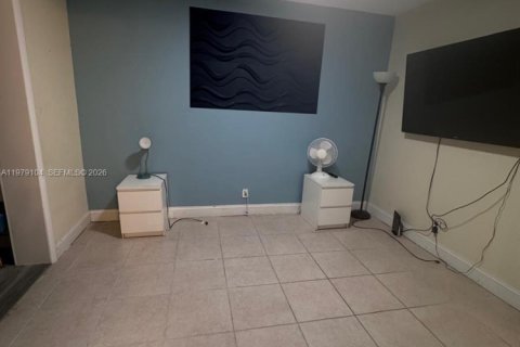 Casa en venta en Coral Springs, Florida, 3 dormitorios, 129.13 m2 № 2044621 - foto 15