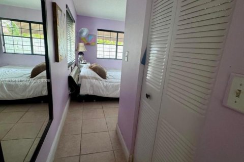 Casa en venta en Coral Springs, Florida, 3 dormitorios, 129.13 m2 № 2044621 - foto 3