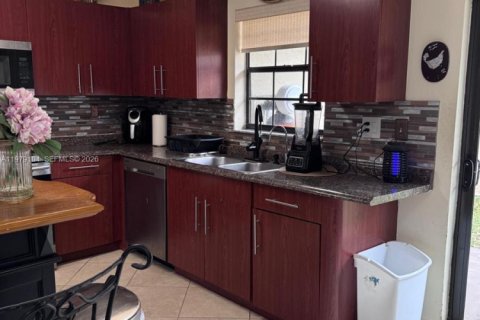 Casa en venta en Coral Springs, Florida, 3 dormitorios, 129.13 m2 № 2044621 - foto 8