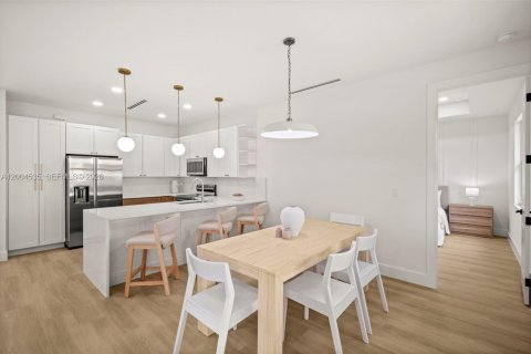 House in Lehigh Acres, Florida 3 bedrooms, 142.7 sq.m. № 2068622 - photo 17