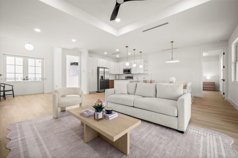 House in Lehigh Acres, Florida 3 bedrooms, 142.7 sq.m. № 2068622 - photo 11