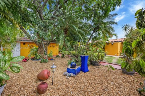 Immobilier commercial à vendre à Miami, Floride: 185.99 m2 № 2025226 - photo 26