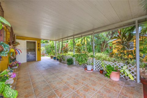 Immobilier commercial à vendre à Miami, Floride: 185.99 m2 № 2025226 - photo 23