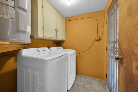 Immobilier commercial à vendre à Miami, Floride: 185.99 m2 № 2025226 - photo 21