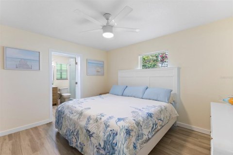 Villa ou maison à vendre à Hernando Beach, Floride: 2 chambres, 86.86 m2 № 1771226 - photo 12