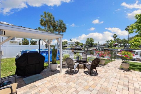 Villa ou maison à vendre à Hernando Beach, Floride: 2 chambres, 86.86 m2 № 1771226 - photo 21