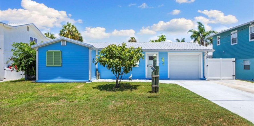 Villa ou maison à Hernando Beach, Floride 2 chambres, 86.86 m2 № 1771226