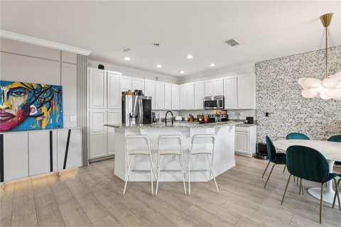 Adosado en alquiler en Orlando, Florida, 4 dormitorios, 189.52 m2 № 1885634 - foto 28