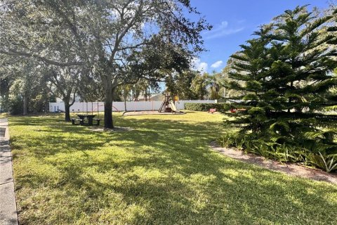 House in Palm Harbor, Florida 2 bedrooms, 78.04 sq.m. № 1678416 - photo 17