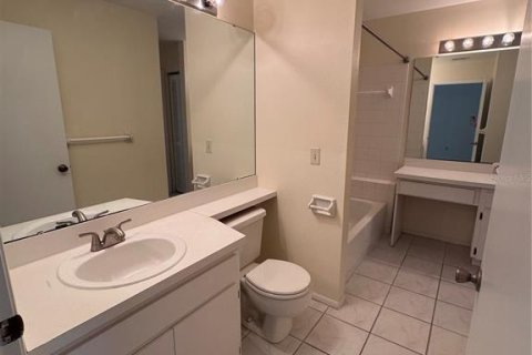 House in Palm Harbor, Florida 2 bedrooms, 78.04 sq.m. № 1678416 - photo 12