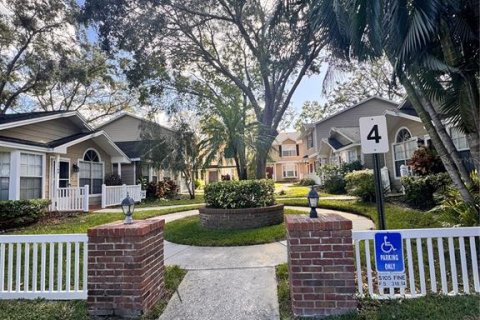 House in Palm Harbor, Florida 2 bedrooms, 78.04 sq.m. № 1678416 - photo 1