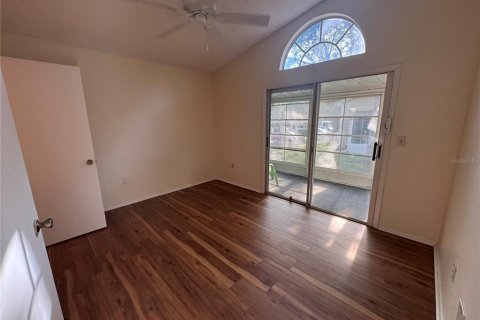 House in Palm Harbor, Florida 2 bedrooms, 78.04 sq.m. № 1678416 - photo 9