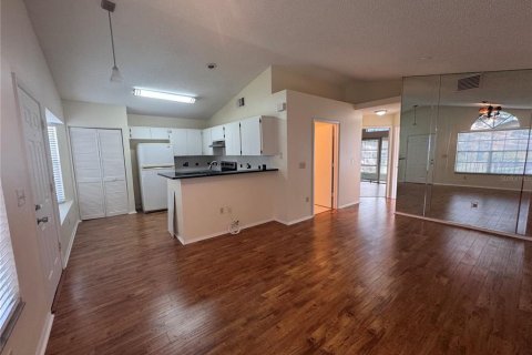 House in Palm Harbor, Florida 2 bedrooms, 78.04 sq.m. № 1678416 - photo 8