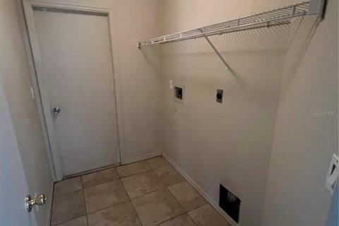 Villa ou maison à louer à Port Charlotte, Floride: 3 chambres, 152.36 m2 № 2419234 - photo 19