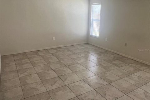Villa ou maison à louer à Port Charlotte, Floride: 3 chambres, 152.36 m2 № 2419234 - photo 8