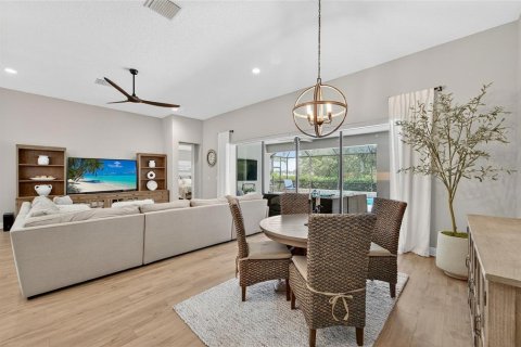 House in Riverview, Florida 4 bedrooms, 295.8 sq.m. № 1813803 - photo 19
