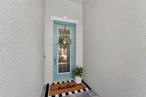House in Riverview, Florida 4 bedrooms, 295.8 sq.m. № 1813803 - photo 3
